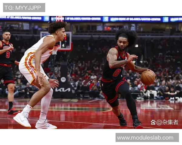 NBA常规赛：老鹰反转险胜戏法 特雷杨25+6取胜6分小瓦27+6