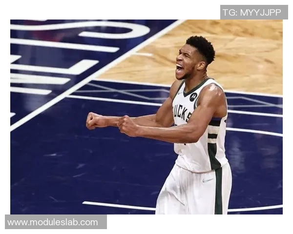 湖人已将字母哥列为首要追逐方针 有望明夏以里夫斯+3首轮报价 湖人已将字母哥列为首要追逐方针 有望明夏以里夫斯+3首轮报价